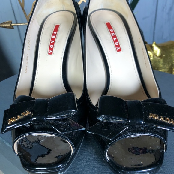 Prada Black Patent Leather PeepToe Wedge Pumps 8.5 - Picture 5 of 8